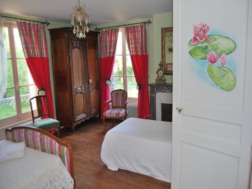 Bed and Breakfast Chez Francine Et Xavier Froissy  Exteriér fotografie