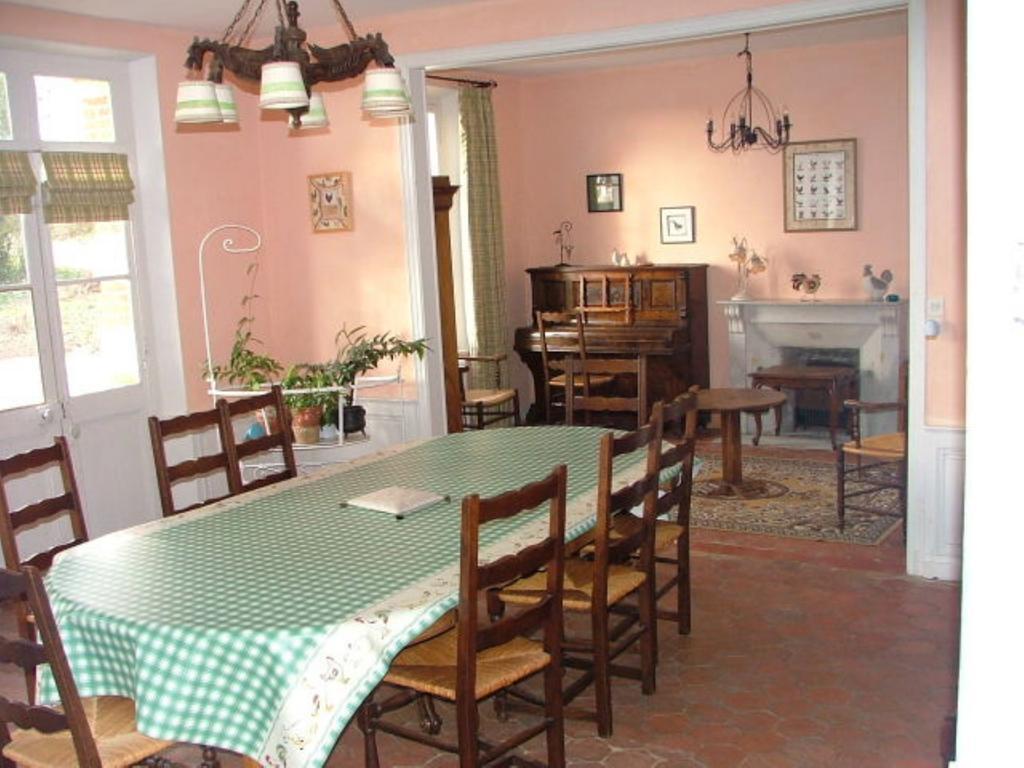 Bed and Breakfast Chez Francine Et Xavier Froissy  Exteriér fotografie
